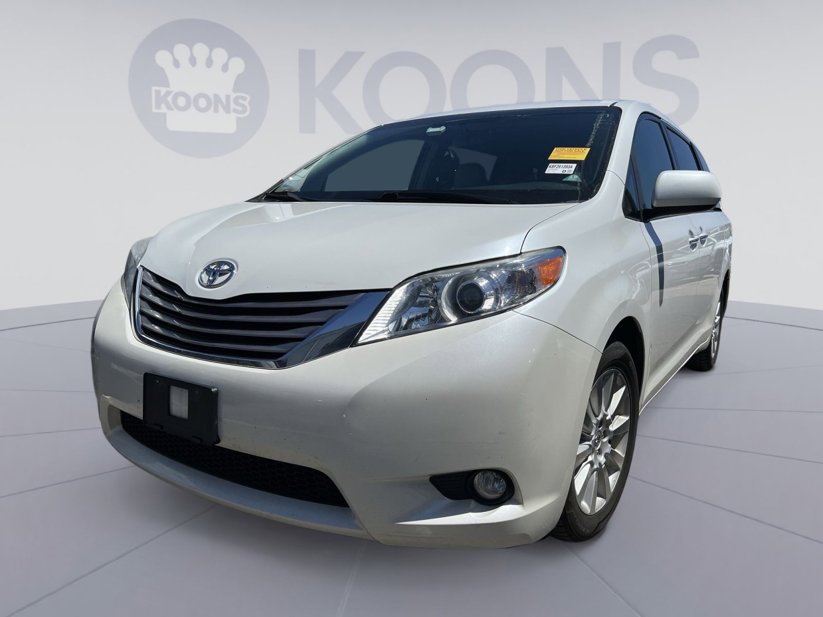 Used 2015 Toyota Sienna XLE w/ XLE Navigation Package