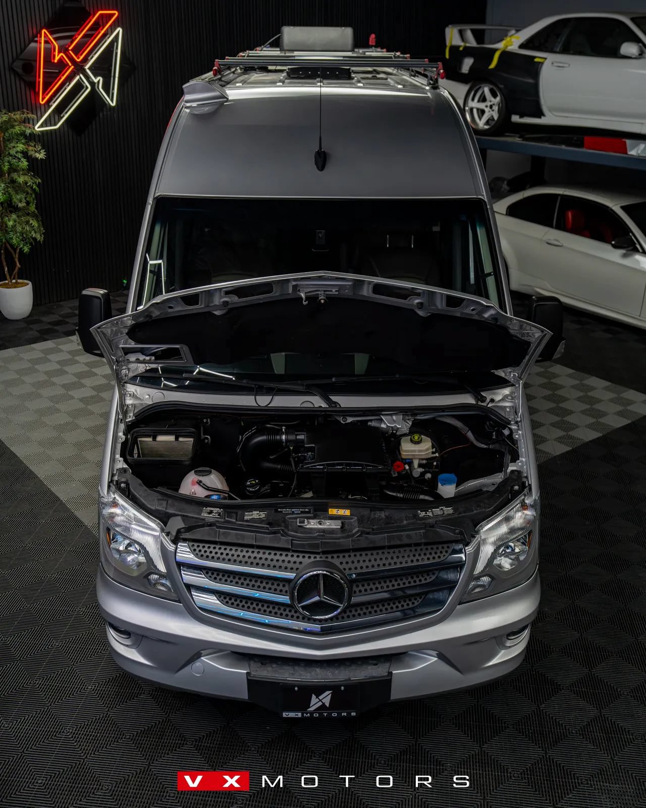 Used 2017 Mercedes-Benz Sprinter 3500 image 4