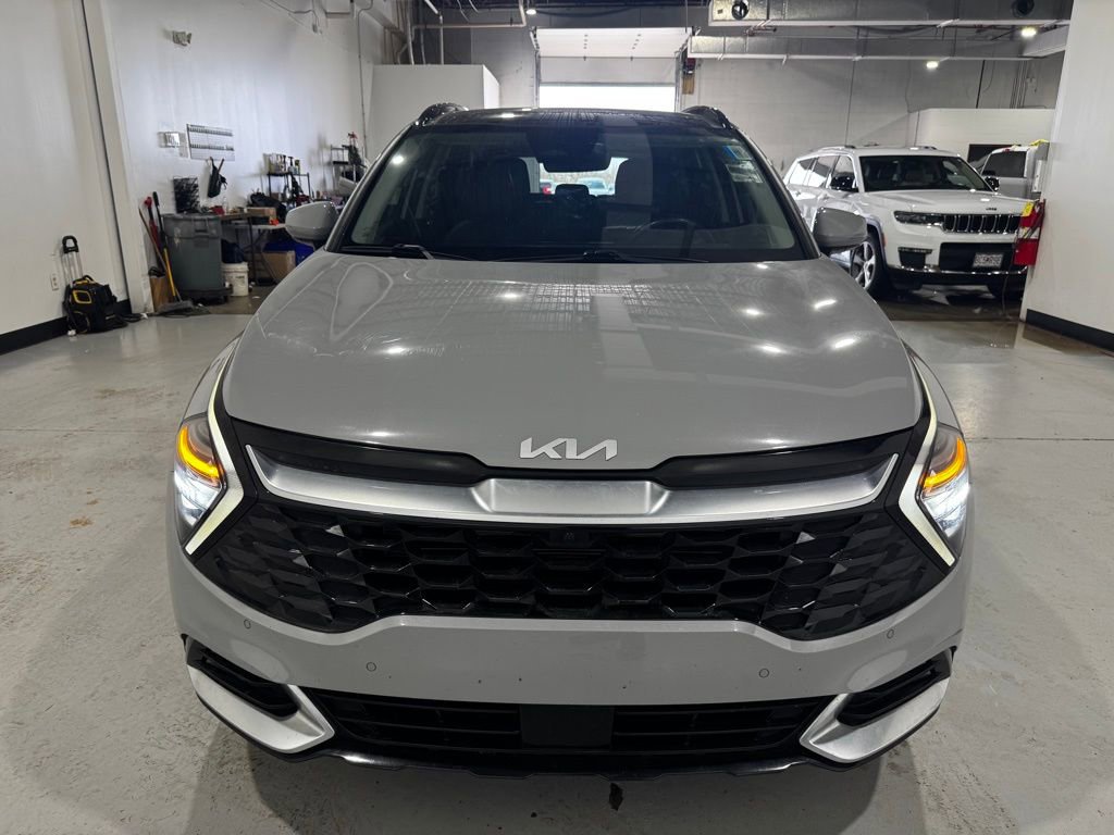 Used 2023 Kia Sportage SX image 3