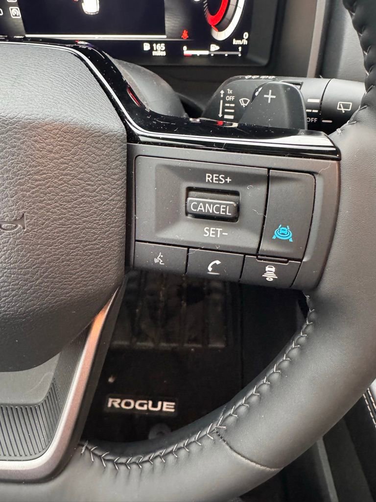 Used 2026 Nissan Rogue Platinum w/ Platinum Premium Package image 31