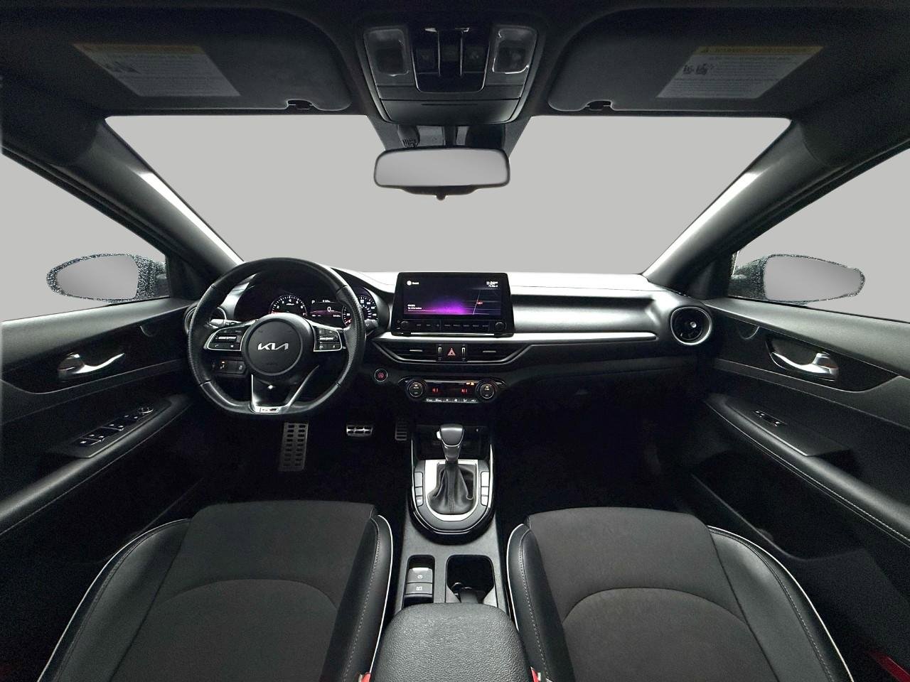 Used 2022 Kia Forte GT-Line w/ GT-Line Premium Package image 5