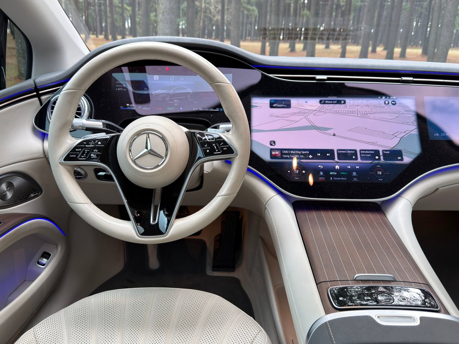 Used 2022 Mercedes-Benz EQS 580 580 image 3