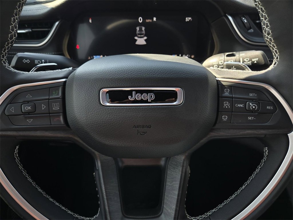 New 2025 Jeep Grand Cherokee Limited image 21