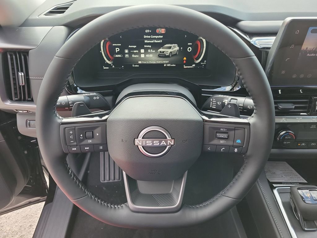 New 2026 Nissan Pathfinder SL AWD/4WD image 29