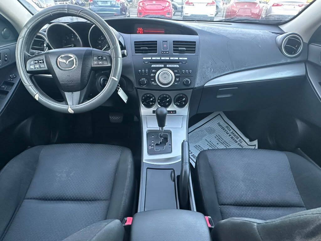 Used 2010 MAZDA MAZDA3 i Touring FWD image 15