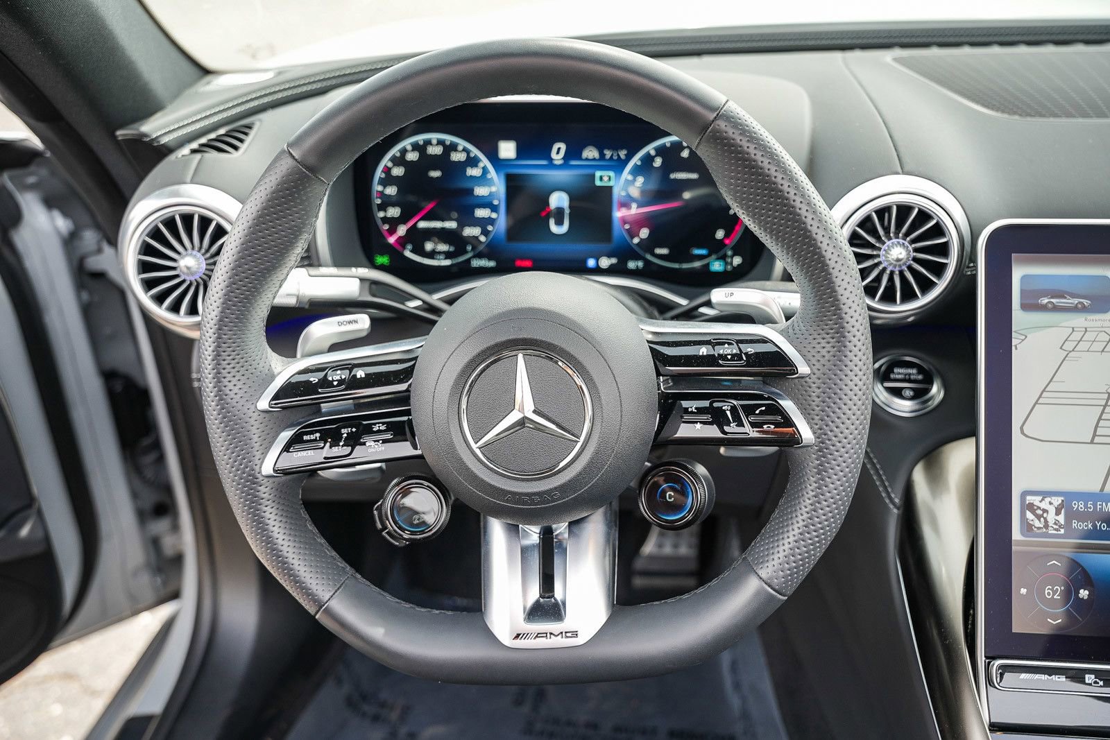 Certified 2023 Mercedes-Benz SL 43 AMG image 26