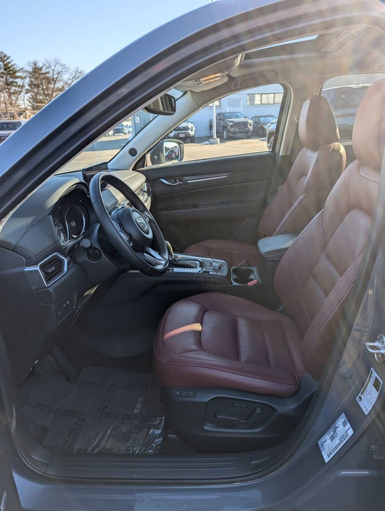 Used 2023 MAZDA CX-5 Carbon Edition image 13