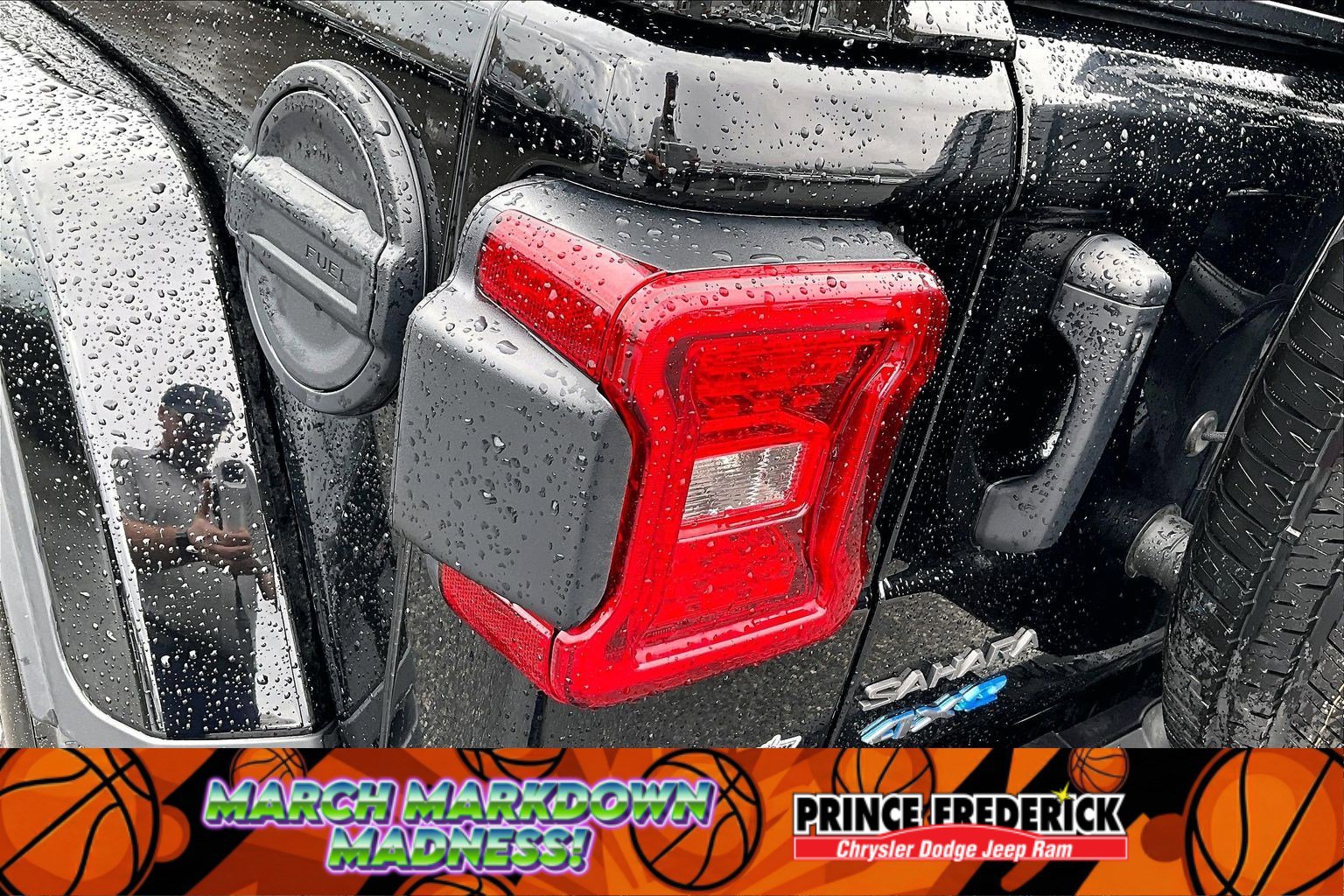 Used 2025 Jeep Wrangler Sahara w/ Safety Group image 24