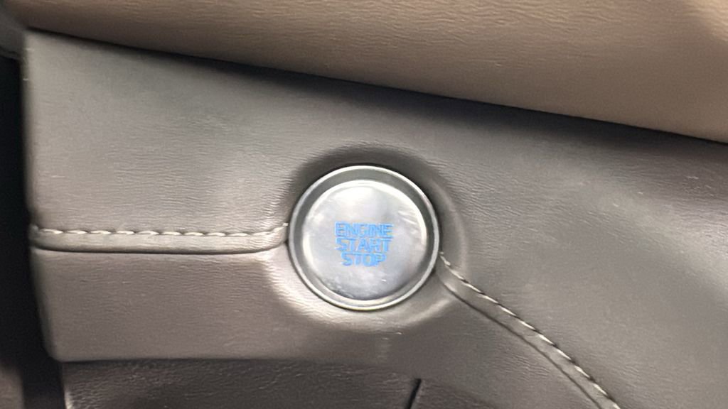 Used 2023 Hyundai Santa Fe Limited image 24