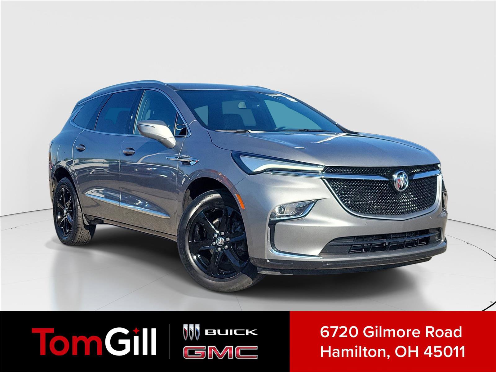 Used 2024 Buick Enclave Essence w/ Sport Touring Edition image 1