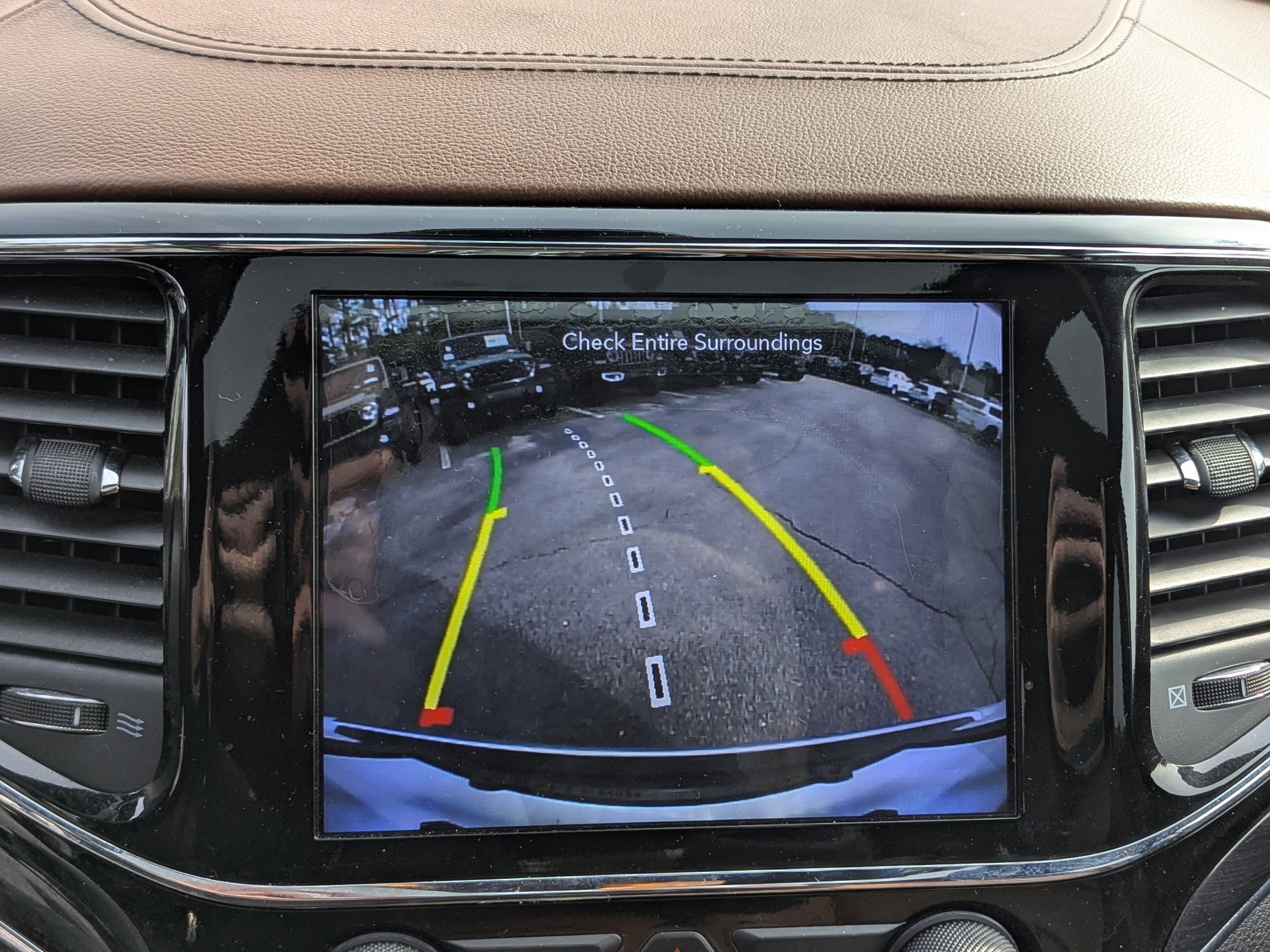 Used 2020 Jeep Grand Cherokee Overland image 24