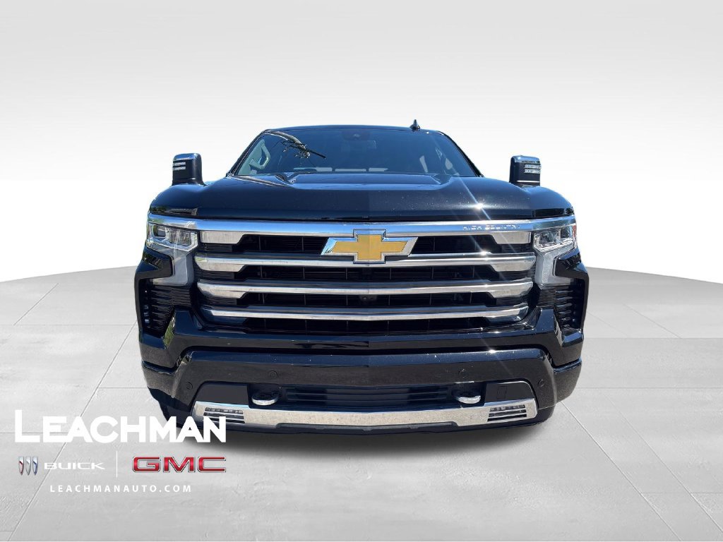 Certified 2026 Chevrolet Silverado 1500 High Country w/ High Country Premium Package AWD/4WD image 9