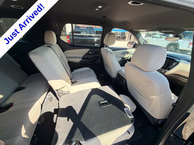 Used 2023 Chevrolet Traverse LS w/ Midnight/Sport Edition FWD image 31