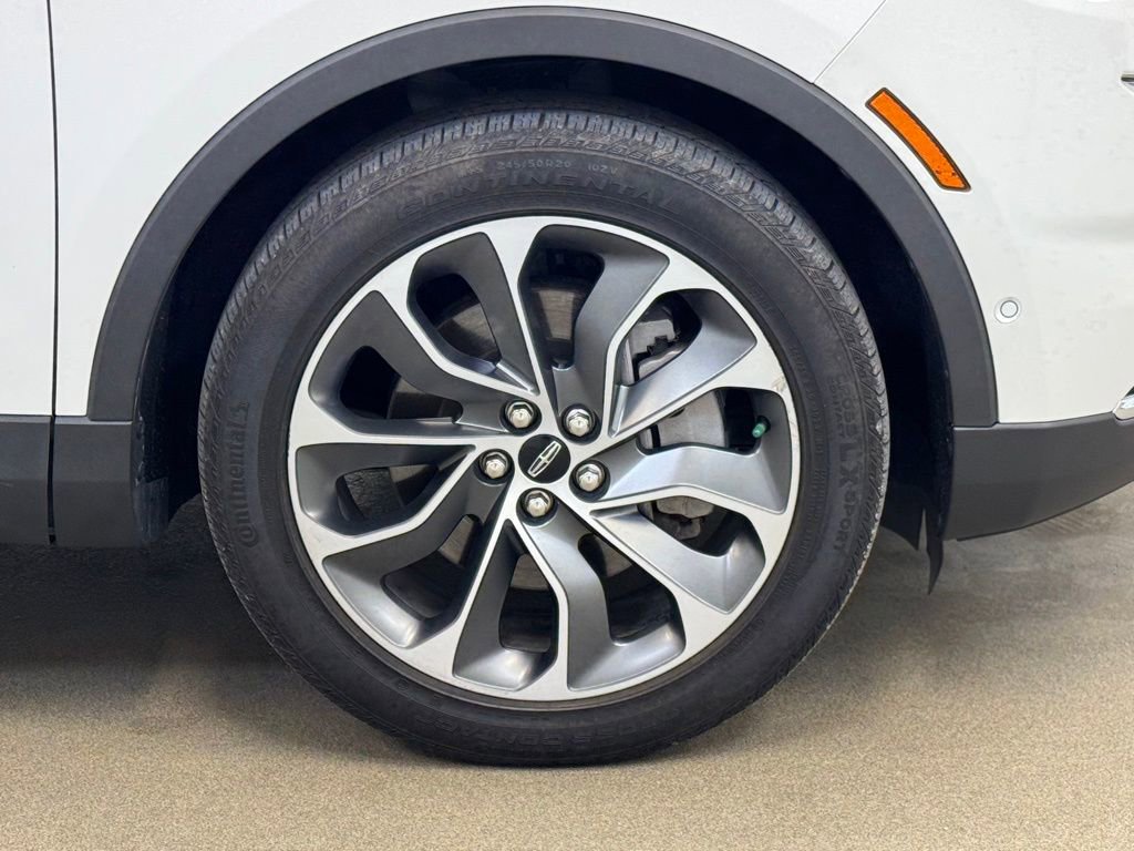 Used 2023 Lincoln Nautilus Reserve image 4