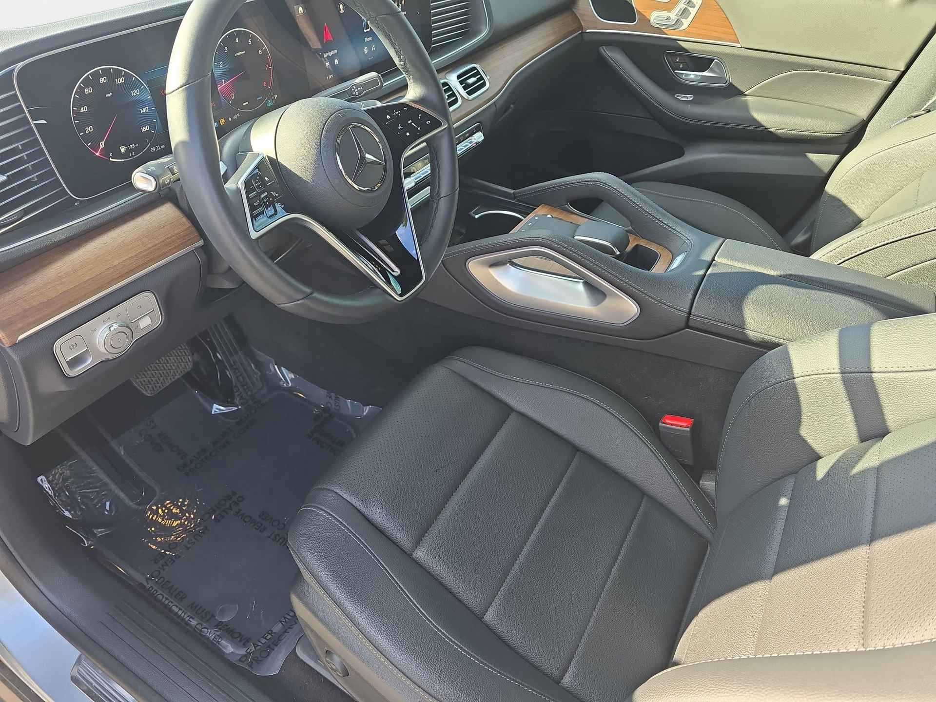 Used 2025 Mercedes-Benz GLE 350 4MATIC image 16