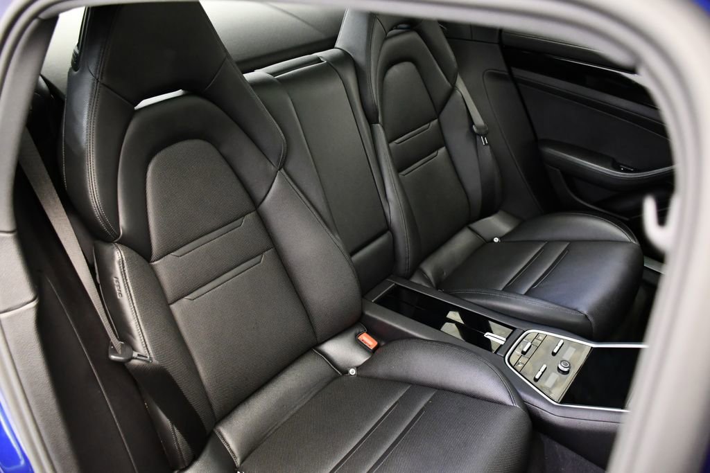 Used 2020 Porsche Panamera 4 image 54