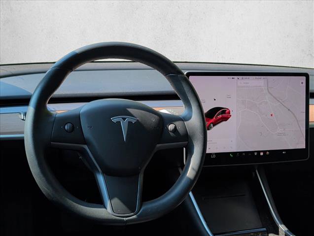 Used 2018 Tesla Model 3 Mid Range RWD image 13