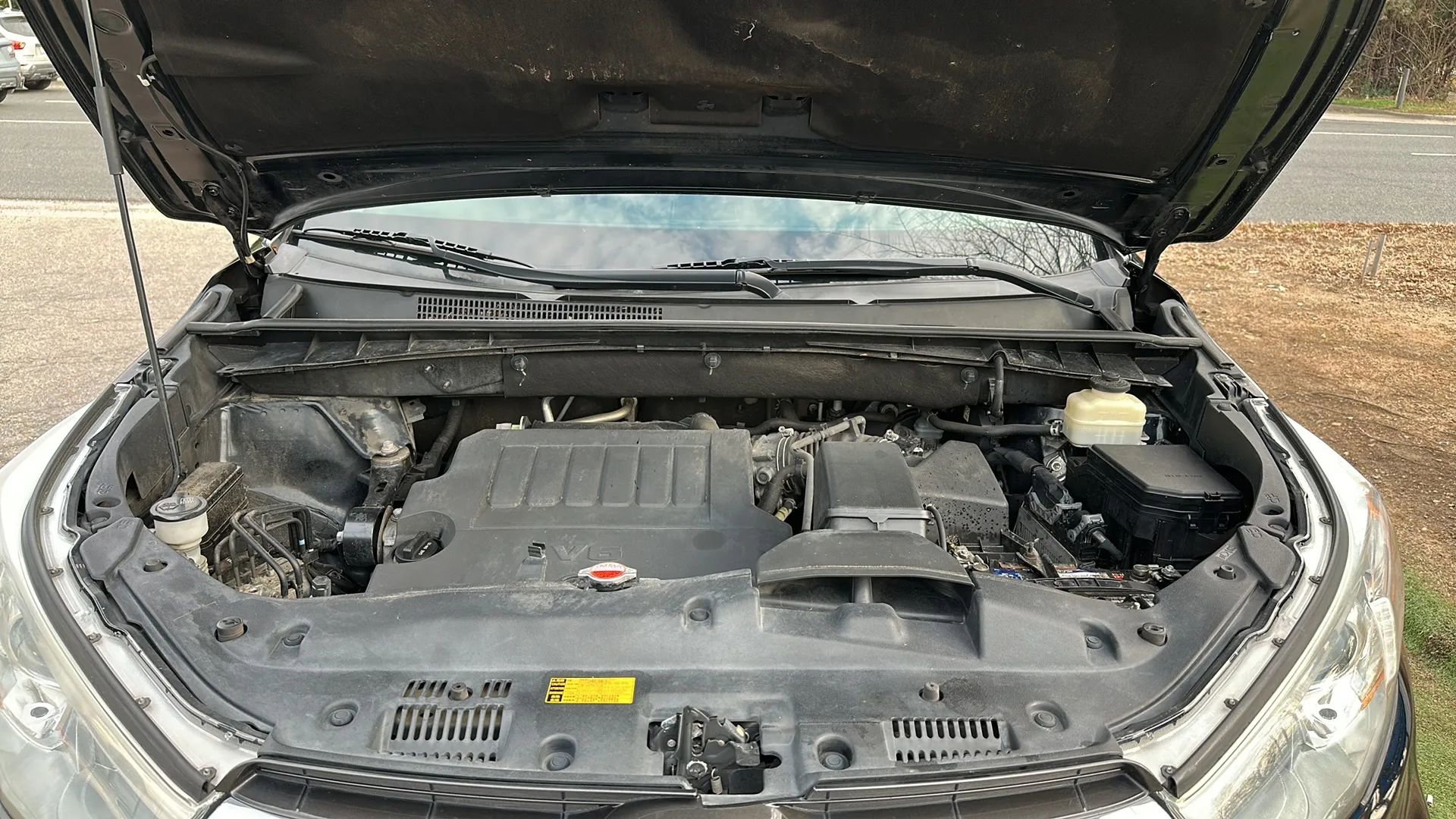 Used 2016 Toyota Highlander Limited image 9