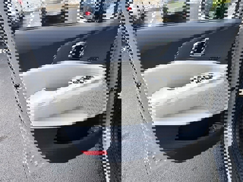 New 2026 Kia Carnival EX image 23
