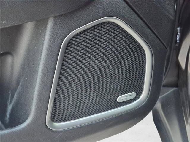 Used 2022 Jeep Compass Latitude w/ Sun and Sound Group FWD image 11