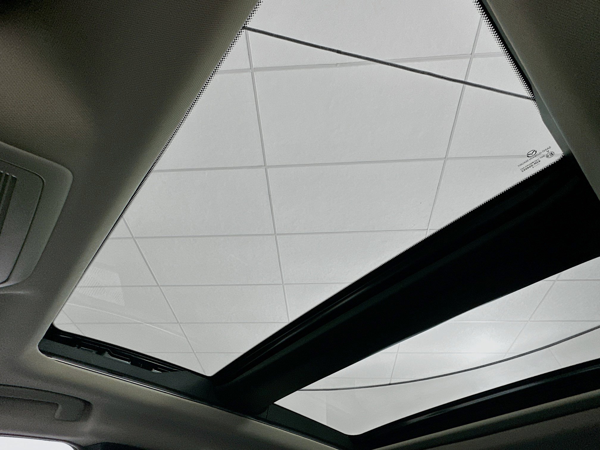 Used 2025 MAZDA CX-50 AWD 2.5 S w/ Premium Package image 24