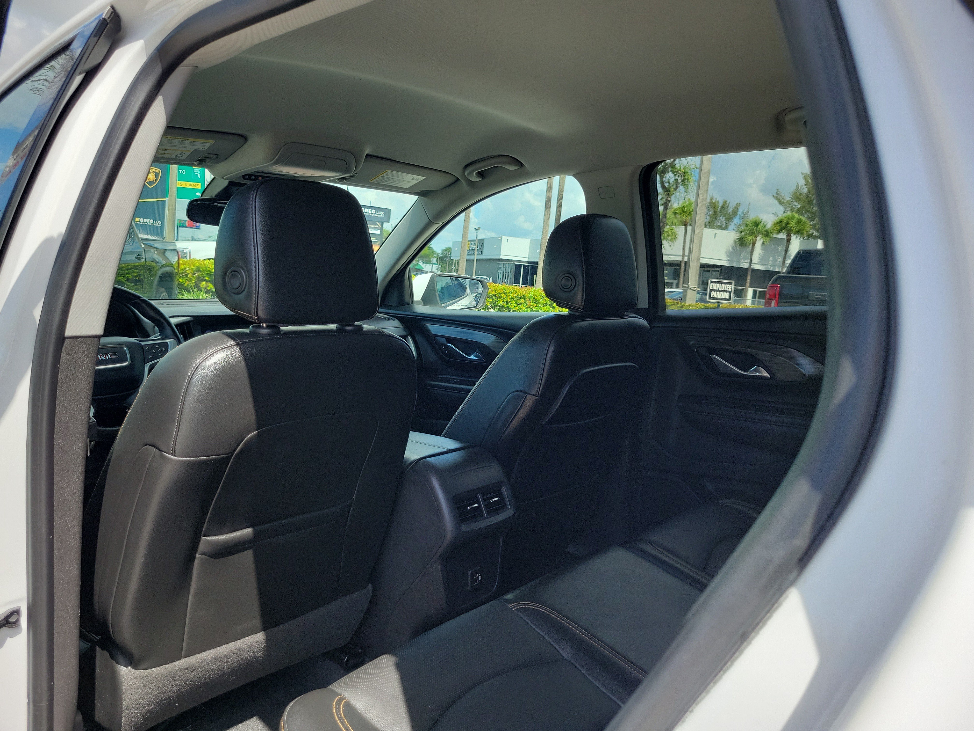 Used 2020 GMC Terrain SLT w/ Preferred Package AWD/4WD image 14