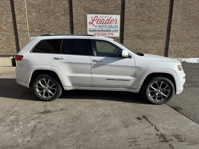 Used 2019 Jeep Grand Cherokee Summit image 2