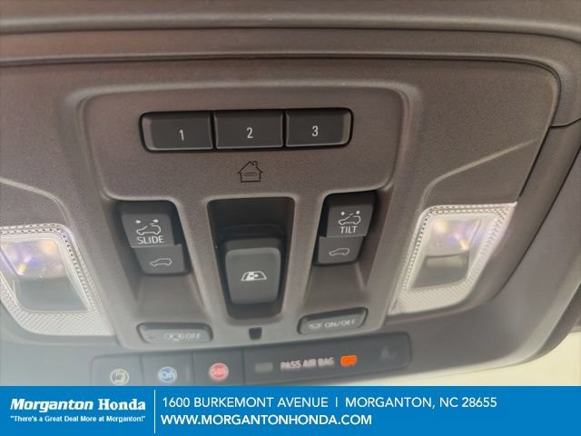 Used 2022 GMC Sierra 1500 SLT w/ SLT Premium Plus Package AWD/4WD image 27