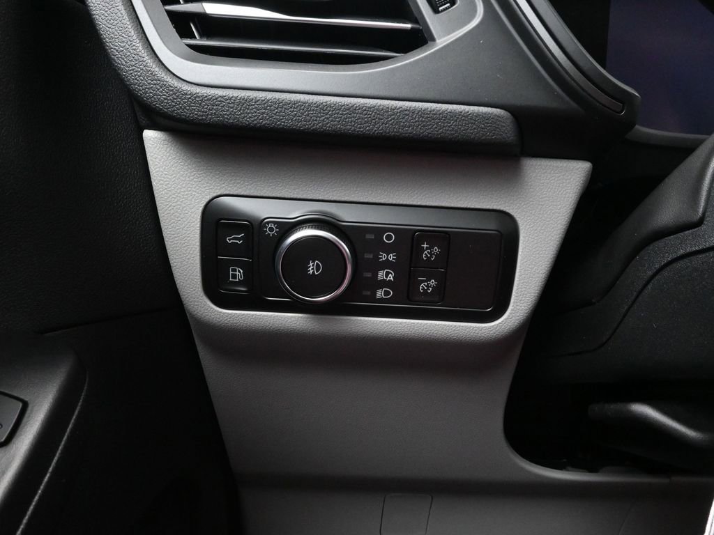 New 2026 Ford Escape SE image 18