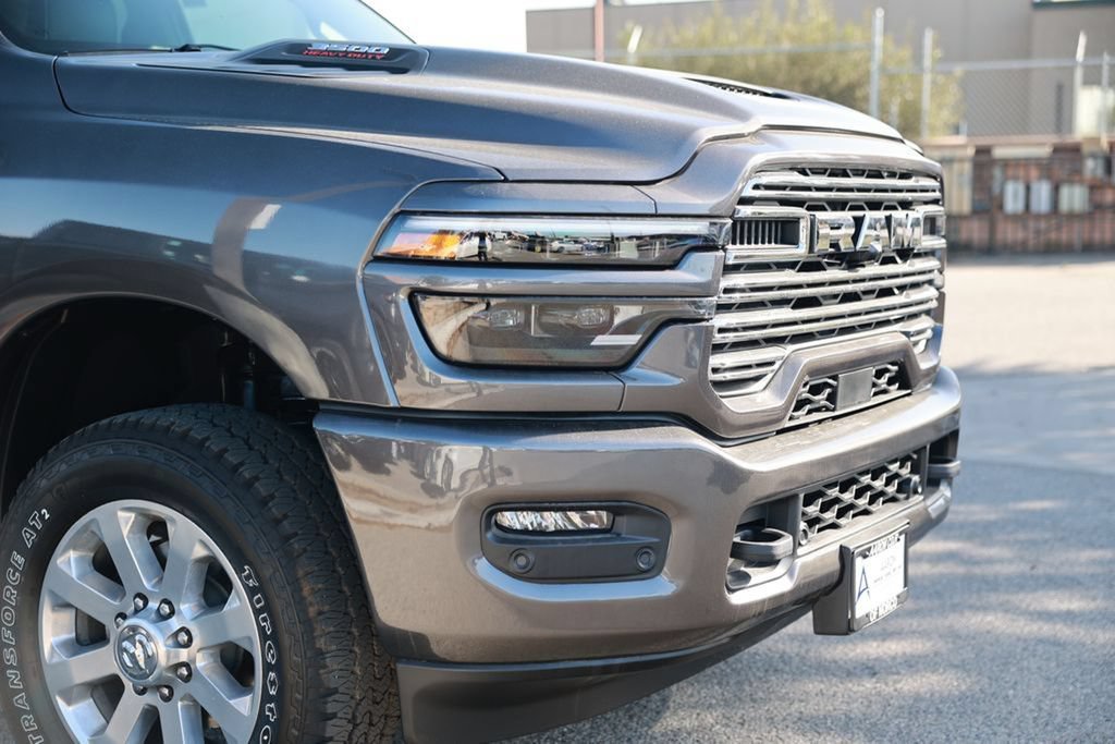New 2026 RAM 3500 Laramie AWD/4WD image 7