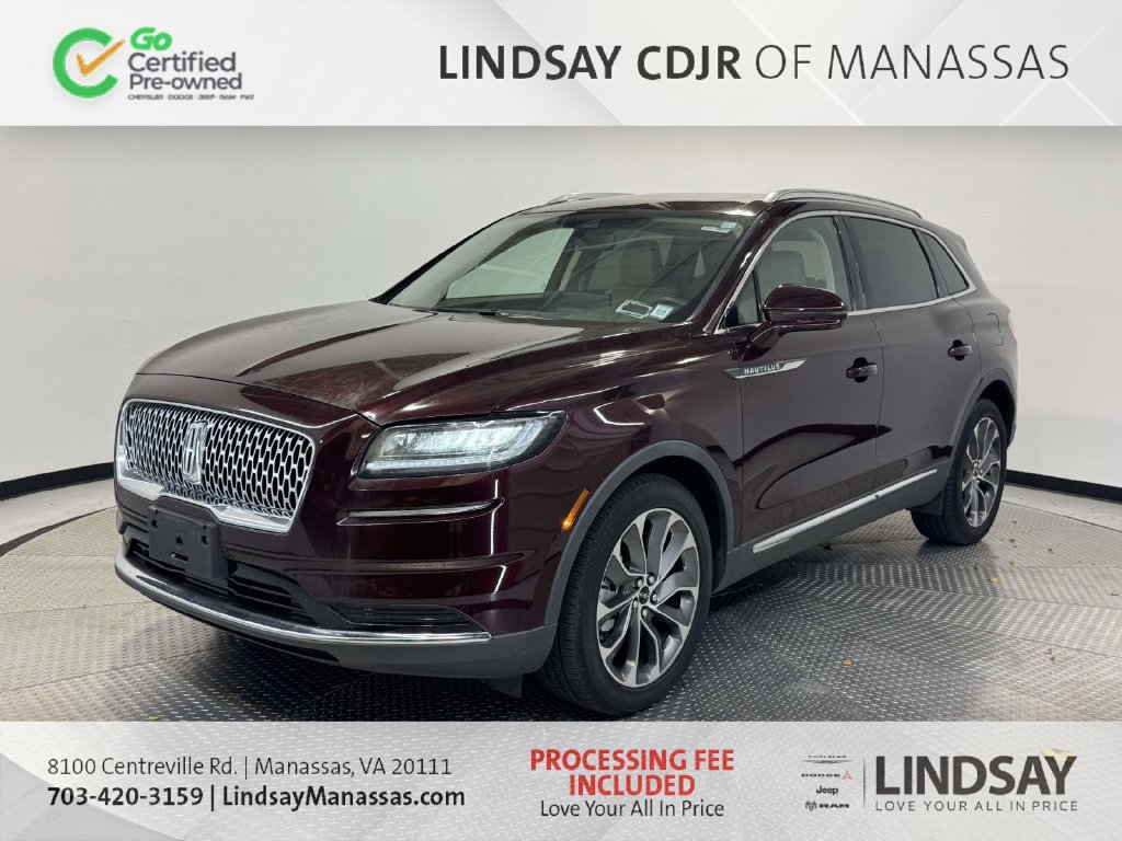 Used 2023 Lincoln Nautilus Reserve AWD/4WD image 3