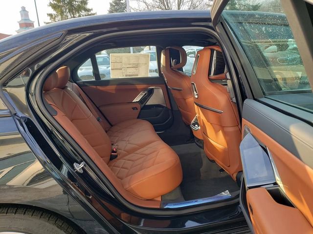 New 2026 BMW 740i xDrive image 15