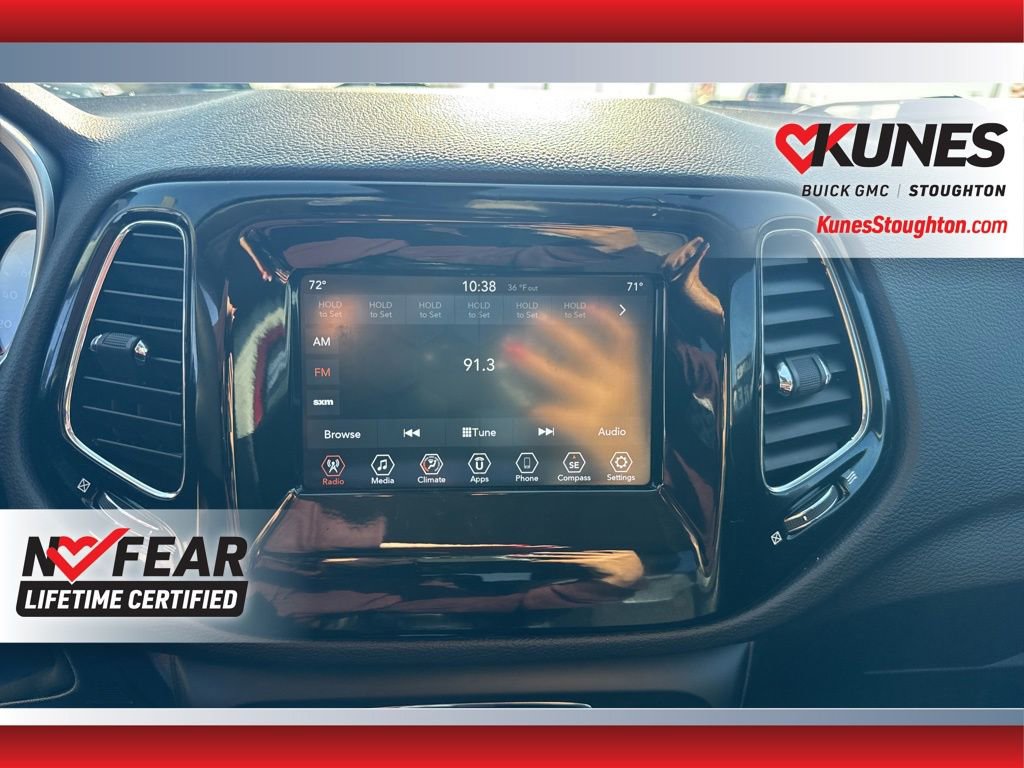Used 2021 Jeep Compass Latitude FWD image 31
