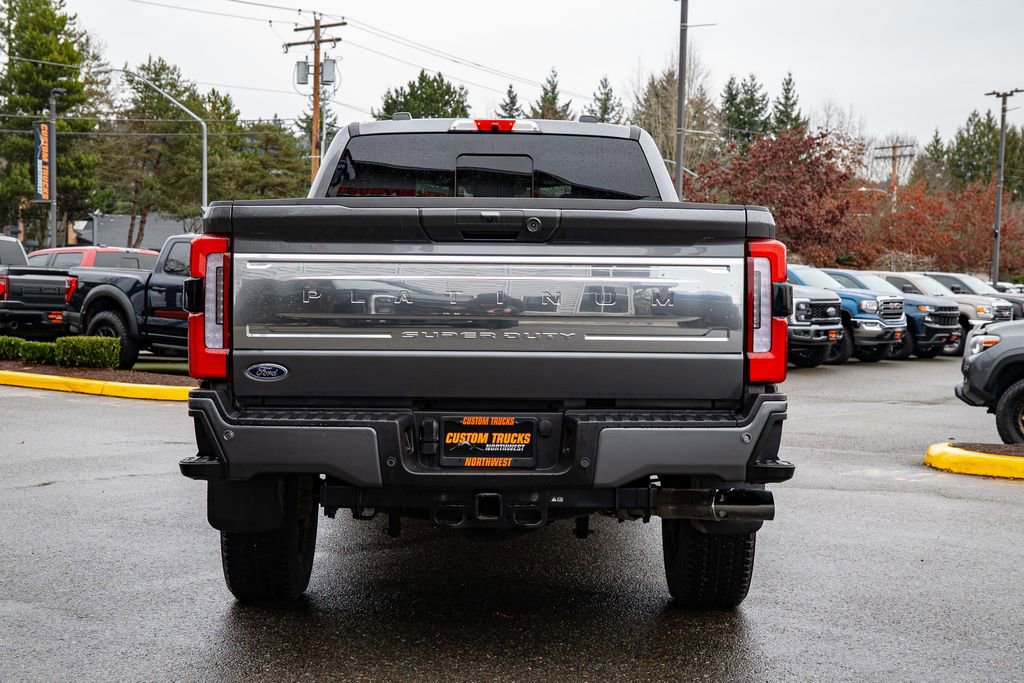 Used 2025 Ford F350 Platinum w/ Platinum Plus Package image 6