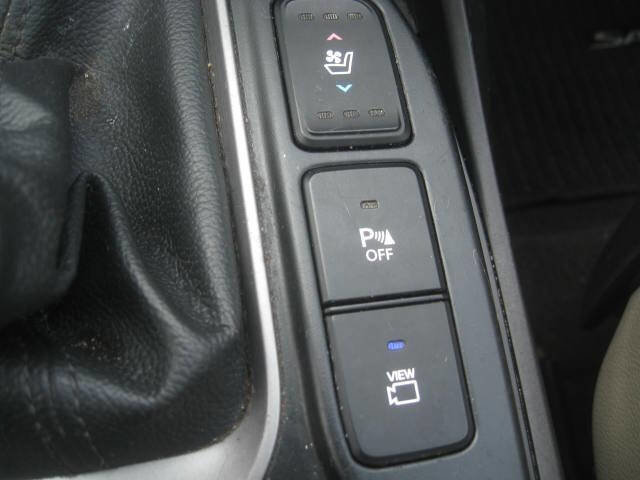 Used 2017 Hyundai Santa Fe AWD w/ SE Ultimate Tech Package 03 image 37