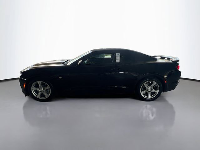 Used 2021 Chevrolet Camaro LT image 5