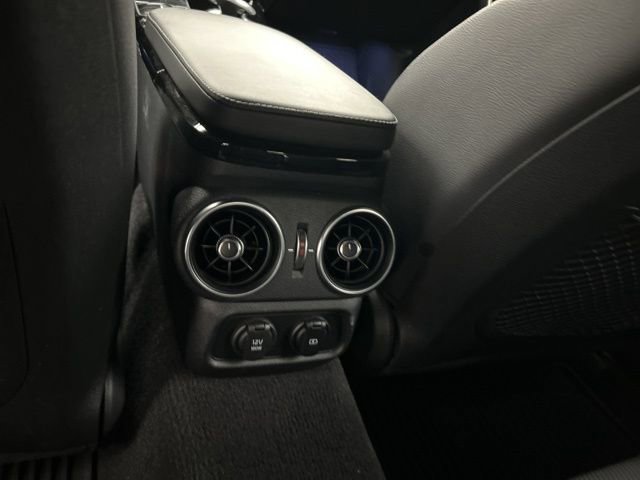 Used 2022 Kia Stinger GT-Line image 23