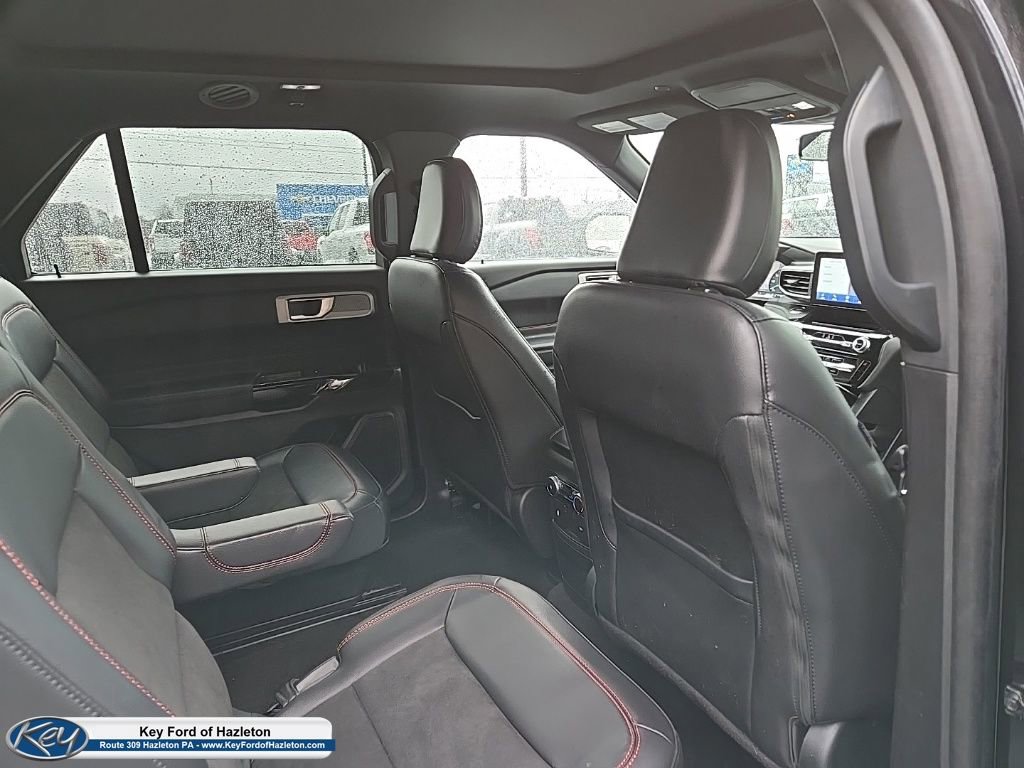 Used 2024 Ford Explorer ST-Line w/ Class IV Trailer Tow Package image 60