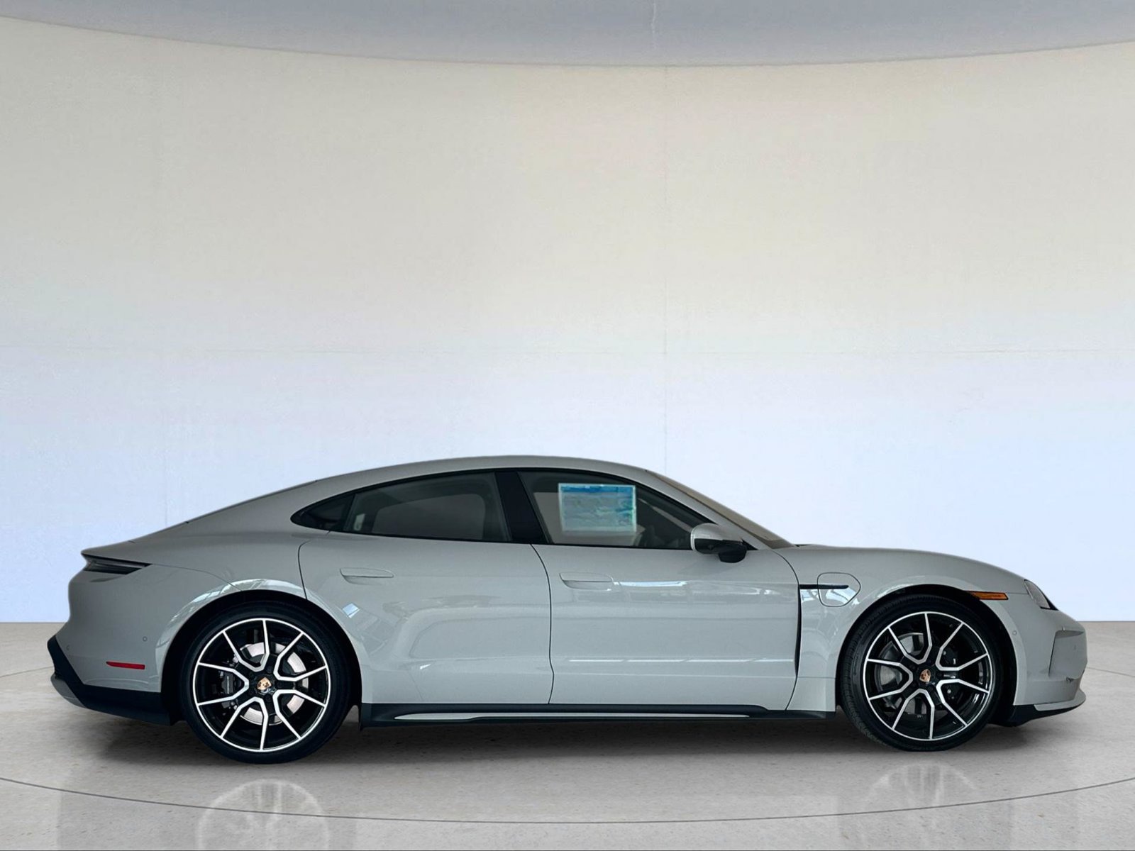New 2026 Porsche Taycan AWD/4WD image 9