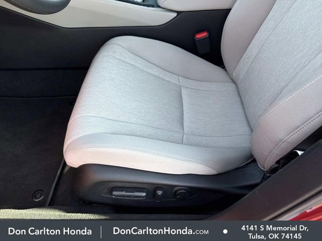 Certified 2025 Honda Accord SE image 12