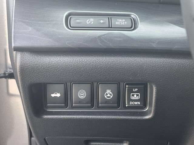 Used 2023 Nissan Maxima Platinum w/ Sport Mat Group FWD image 24