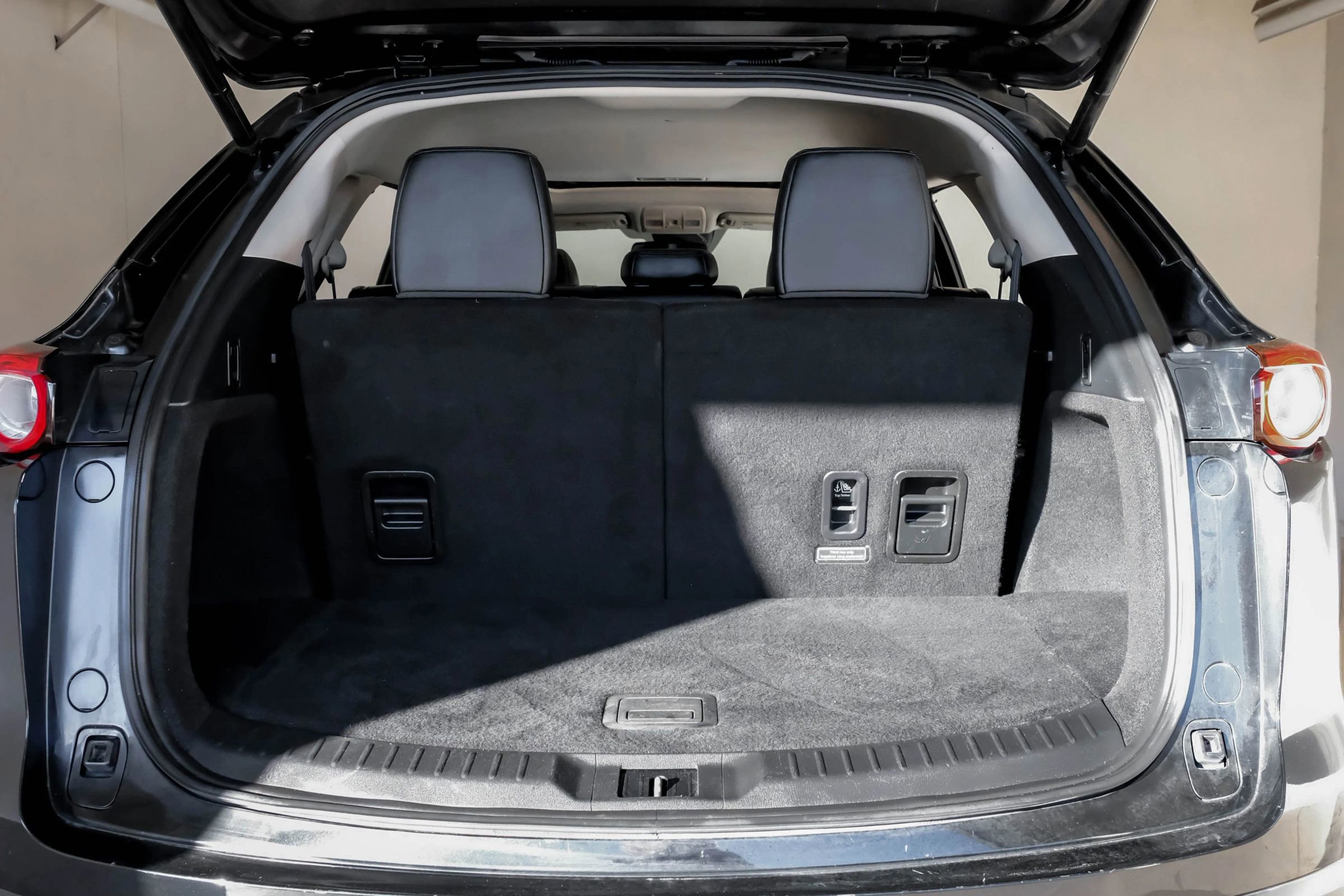 Used 2018 MAZDA CX-9 Touring w/ Touring Premium Package image 53