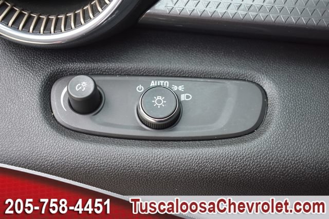 Used 2024 Chevrolet Trax ACTIV w/ Sunroof Package FWD image 40