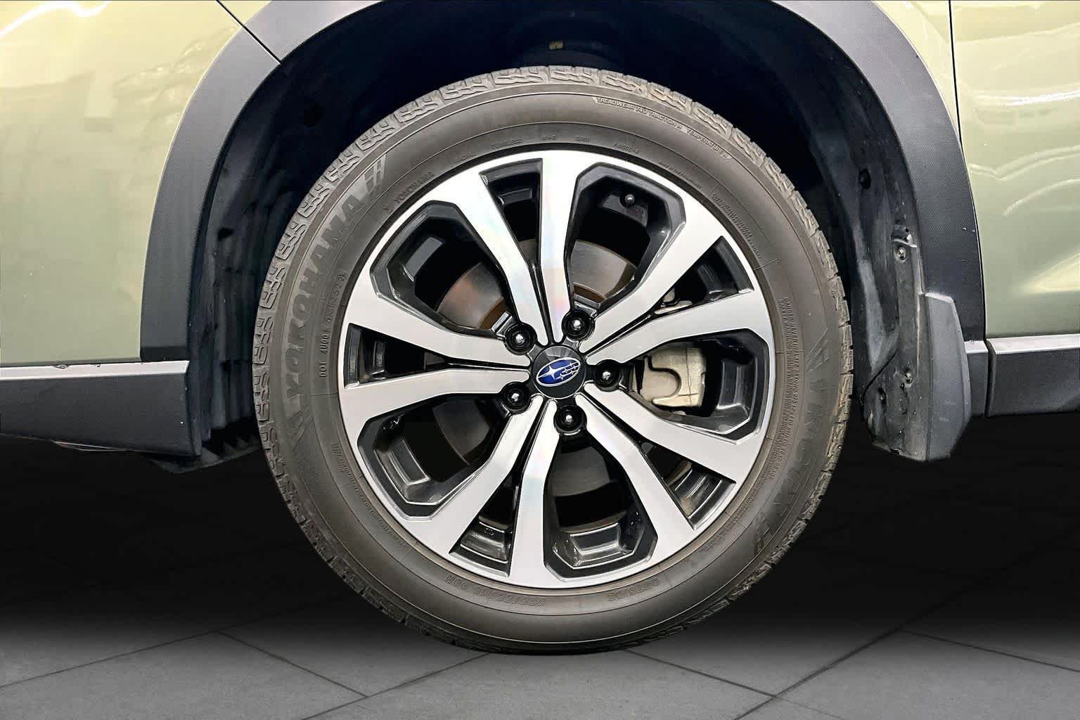 Used 2019 Subaru Forester Limited AWD/4WD image 10
