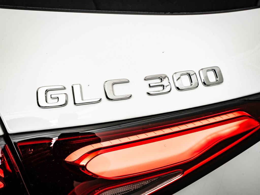 New 2026 Mercedes-Benz GLC 300 4MATIC image 19