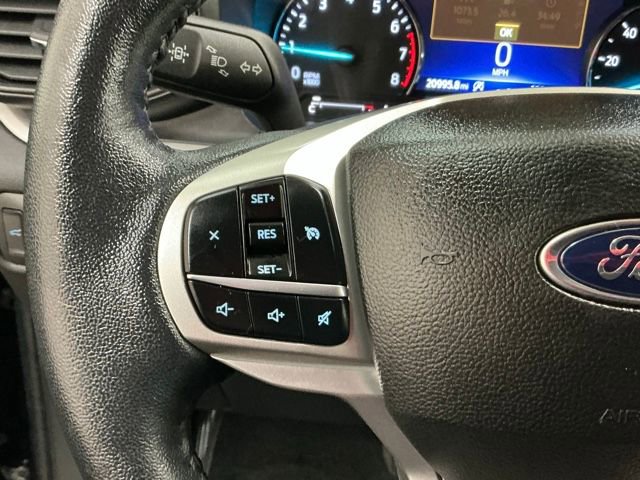 Used 2023 Ford Explorer XLT image 26
