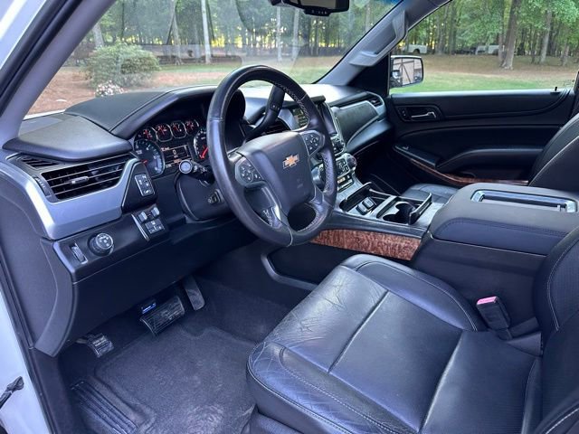 Used 2015 Chevrolet Suburban LTZ RWD image 6