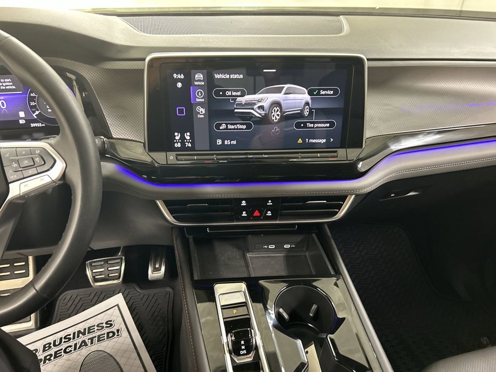 Certified 2024 Volkswagen Atlas Peak Edition SEL AWD/4WD image 18