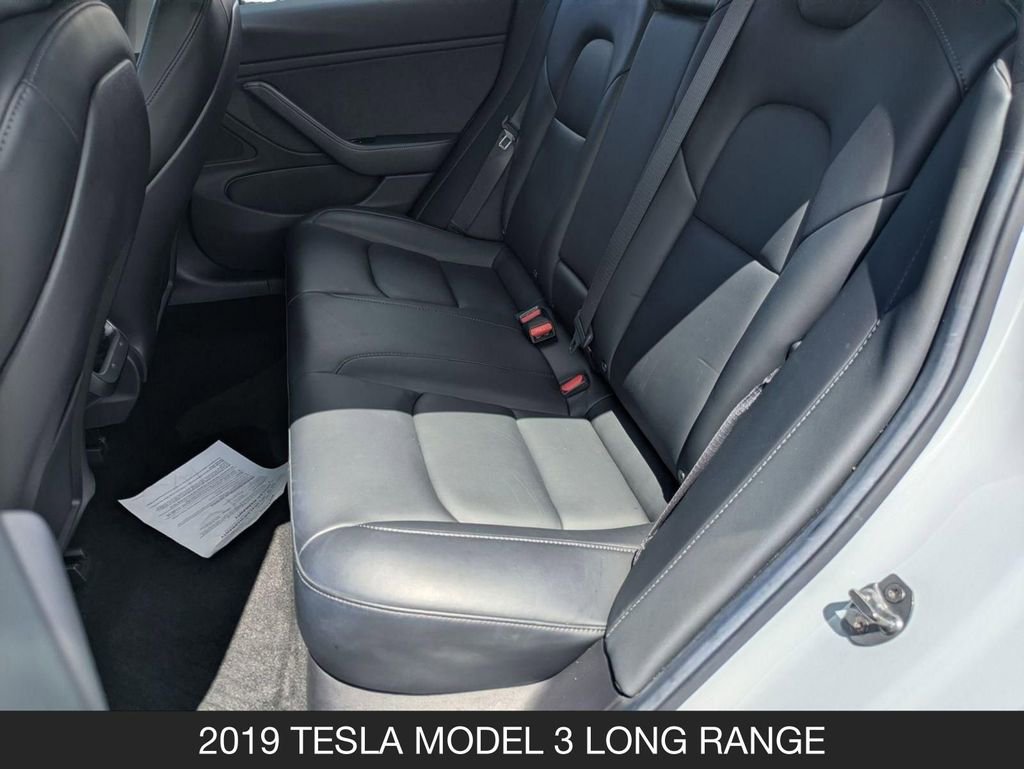Used 2019 Tesla Model 3 Long Range RWD image 17