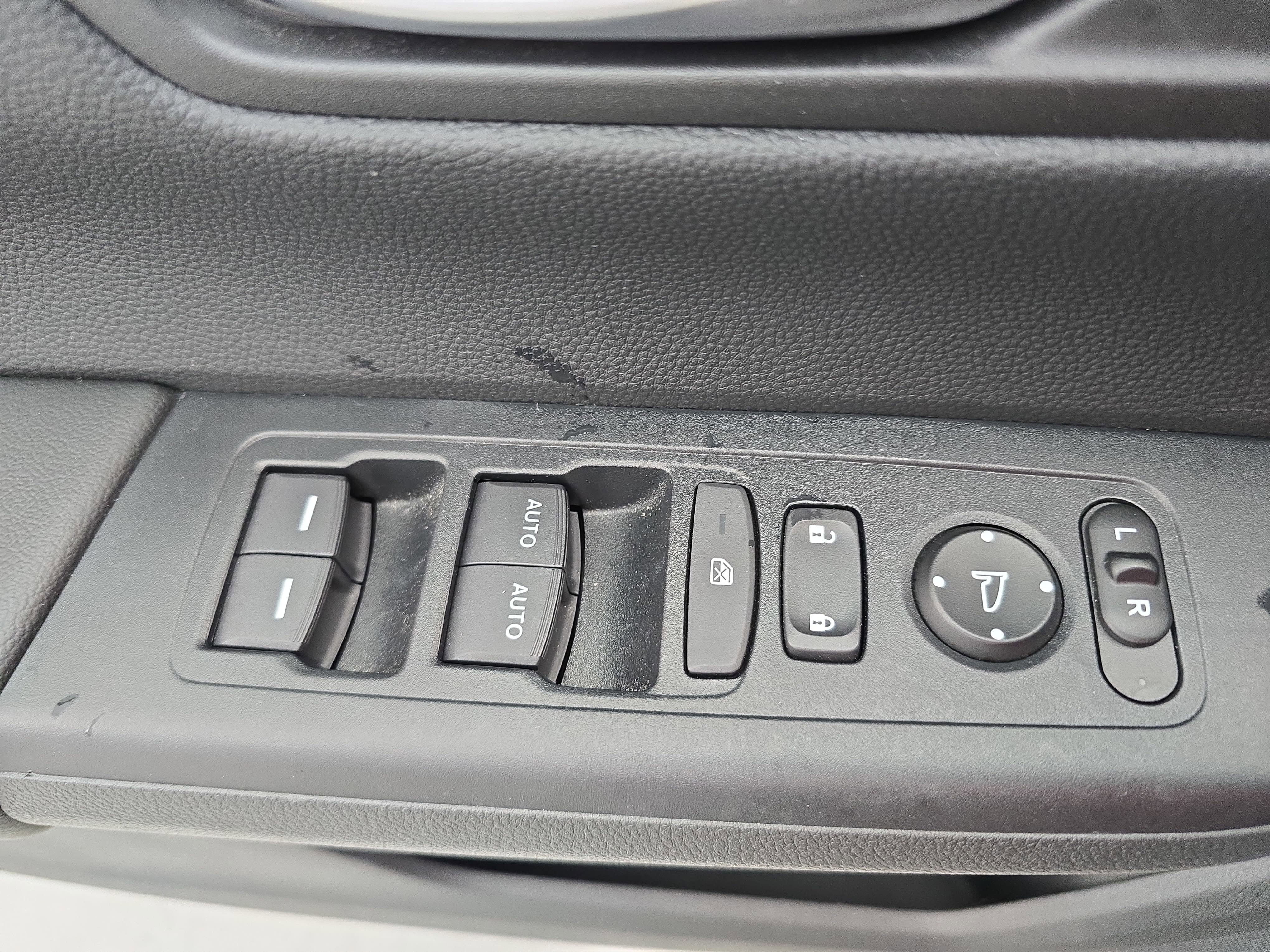 Certified 2024 Honda CR-V EX image 27